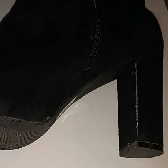 Fashion Nova Boots Heels Women’s Size 10 Black Faux Suede Peep Toe - Picture 6 of 7